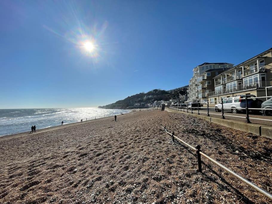 Top Deck - Fresh, Stylish Seaside Apartment Ventnor Exteriér fotografie