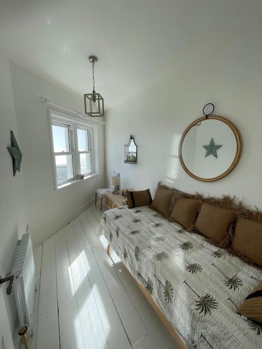 Top Deck - Fresh, Stylish Seaside Apartment Ventnor Exteriér fotografie